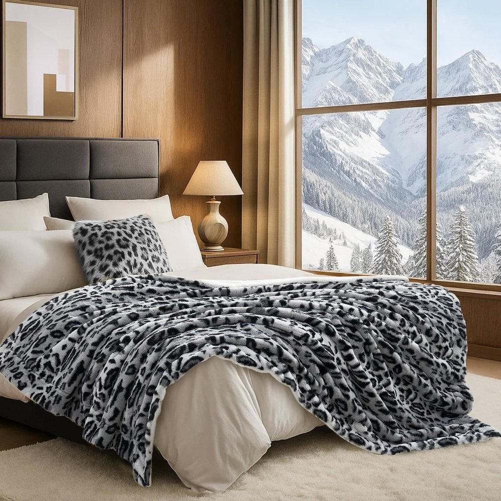Cozy Bliss Luxury Faux Fur Throw Blanket Leopard Print, Non Shedding Double Sided Sherpa Blankets Super Soft Fluffy Thick Warm Throws Home Decor for Couch Bed Sofa Women,60"*80"Inches Snow Leopard