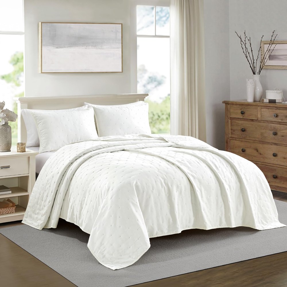 BOURINA Ultrasonic Quilt Set 3-Piece Full/Queen Bedding Set Pre-Washed Microfiber Ultra Soft Lightweight Star Bedspread Coverlet Set for All Season, White