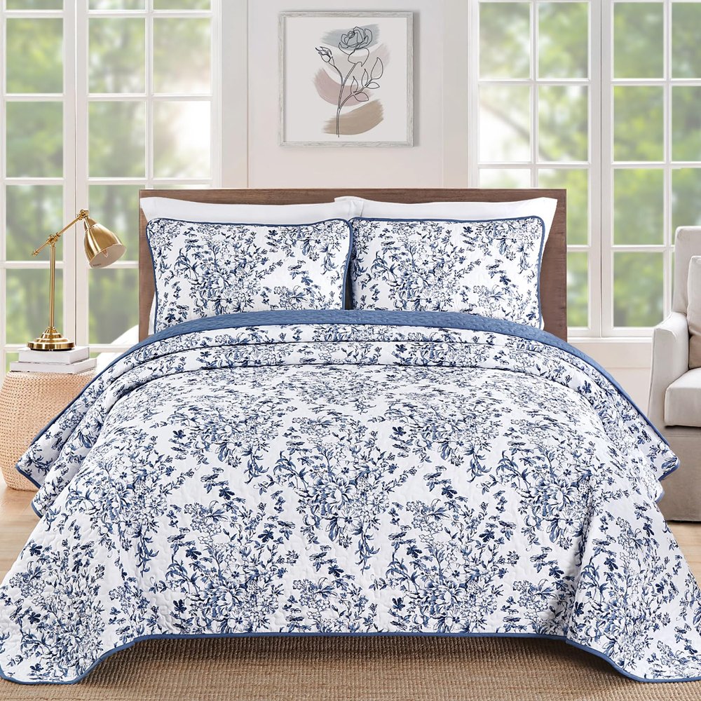 WONGS BEDDING Quilt King Size, Blue Quilt Bedding Set with 2 Pillowcases, Botanical Quilt for King Bed, Soft Microfiber Lightweight Coverlet Bedspread for All Season (110"90", 3 Pieces)