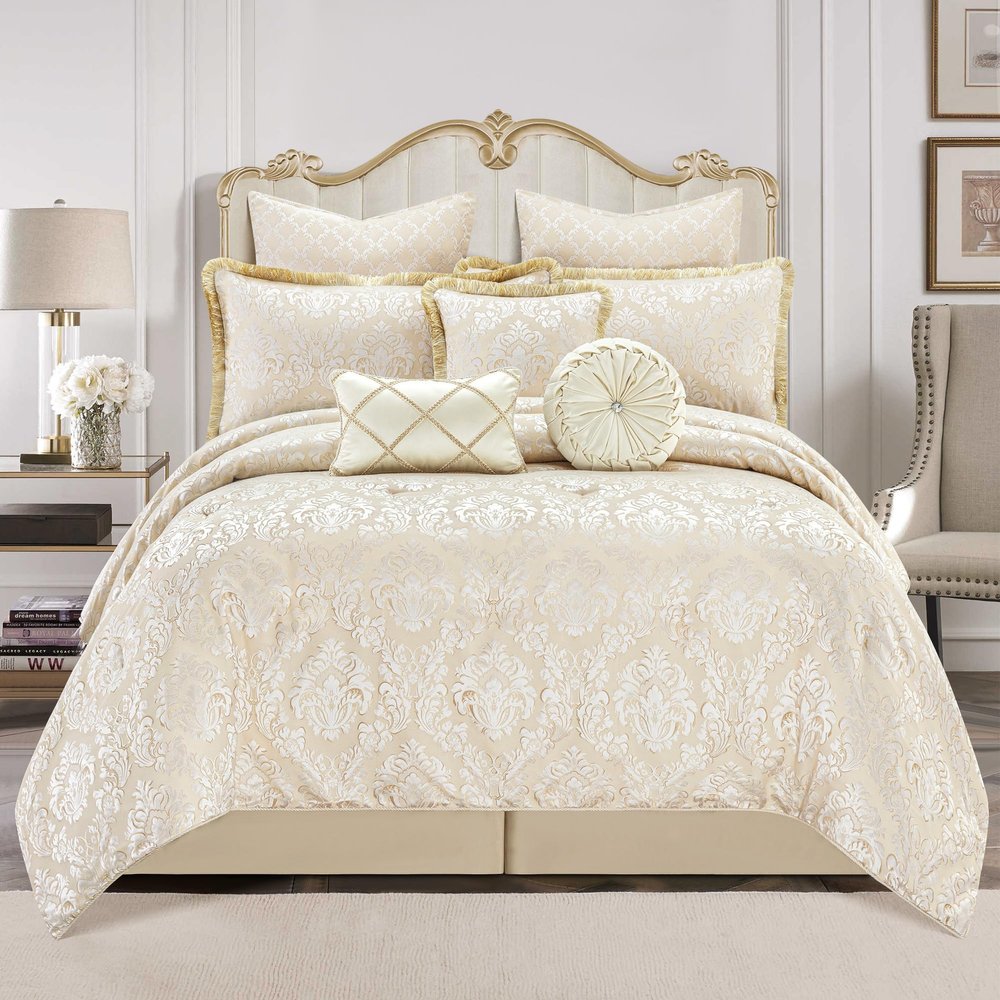 Loom and Mill 9-Piece Elegant Damask Comforter Sets Jacquard Medallion Design, Ultra Soft Floral Bedding with Euro Shams, Bedskirt, Filled Decorative Pillow for Home (Beige White, King)