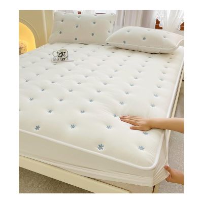 Mattress Protector Quilted Breathable and Soft Filling Mattress Pad Fitted Deep Pocket Mattress Cover for Twin Small Double Queen Super King Size Bed(White,150x200cm+48x74cm x2)