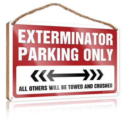 ADWD Bathroom Signs Decor Funny Exterminator Parking Only Wooden Sign Home Office Gifts Bathroom Door Signs for Home(23X35CM)