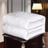ZUIAI Silk Quilt Sateen Handmade Silkworm Silk Quilt Core Spring Autumn Winter Quilt Bedding(220 * 240cm*3000g) view 3