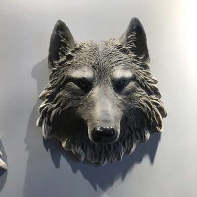Animal Heads Wall Decor, Tiger Lion Deer Head Wall Mount, Animal Sculptures Wall Decor, Resin Animal Head Wall Hanging Decoration for Living Room Bedroom Kitchen Bar (Wolf Head)