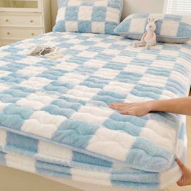 Milk Velvet Fitted Sheet with 2 Pillowcases, Soft Milk Velvet Mattress Cover Milk Velvet Bed Sheets Mattress Protector Cover, with 360elasticated Straps XXL D