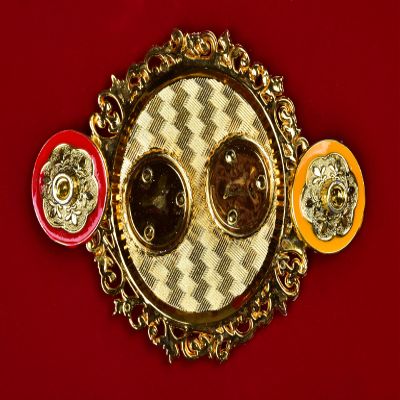 LUXCKY Golden Decorative Designer Roli Chawal/Rice Holder, Kumkum Haldi Holder Rakhi Pooja Thali Indian Festival Diwali Pujan Mandir Tika Roli Plate (Round Shape)
