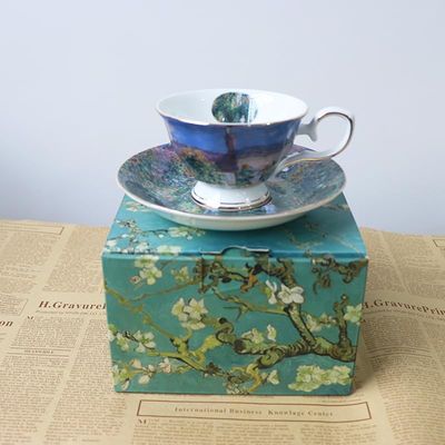 DECRZPB Ceramic Coffee Tea Cup and Saucer Set Claude Monet Monet'S Garden Pottery Coffee Mug and Saucer Set, Milk Juice Mug Plate Birthday Gift for Office and Home