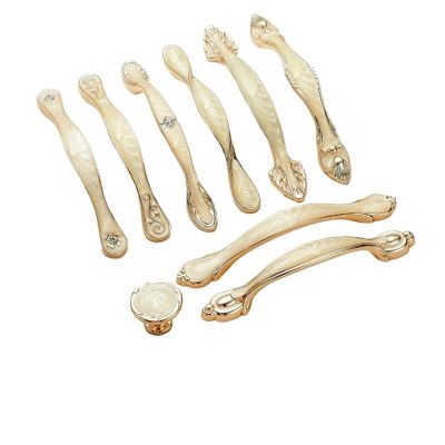 MKGOXAKC Alloy Handle Simple Wardrobe Drawer Gold Handle Home Improvement Kitchen Furniture Cabinet Pull, Shoe Cabinet Knob(G1 Single Hole)