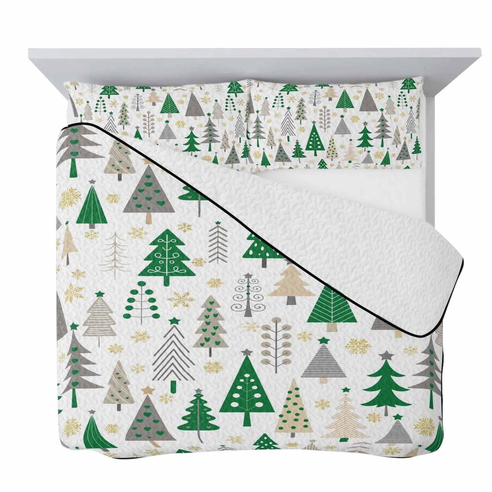 Christmas Green Tree Quilt King Bedding Set, Snowflake Cartoon Grey Geometric Lightweight Summer Quilt with Pillow Shams 3 Pieces Microfiber Soft Quilt Set Bedspread Coverlet for All Seasons