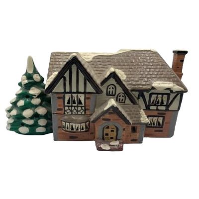 ORMA Kingdom Collectible Vintage Snow Village Lighted House, Its Timeless Appeal ensures it Will be Appreciated for Years to Come