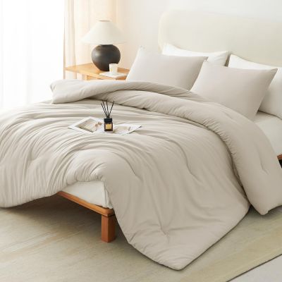 CozyLux Oatmeal Full Size Comforter Set, 3 Pieces Solid Breathable Quilted Style Bedding Sets, Luxury Soft Bed Set with Down Alternative Comforter for All Season (1 Comforter & 2 Pillowcases)