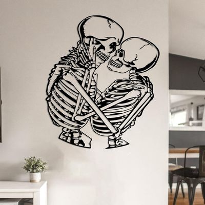 DecoSoul Couple Skeleton Metal Wall Art, Skeleton Lovers Wall Decor, Soulmate Forever Lover Art, Gothic Decor, Skull Hanging, Gift, Valentines Day Gift for Couple, (23.7 x 31.5/60.2 x 80 cm)