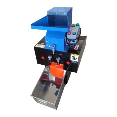 BANFLUXION 220V 2.2KW Electric Plastic Shredder PC180 Plastic Bottle Crusher Grinding Machine for Plastics Rubber 520r/min Blue