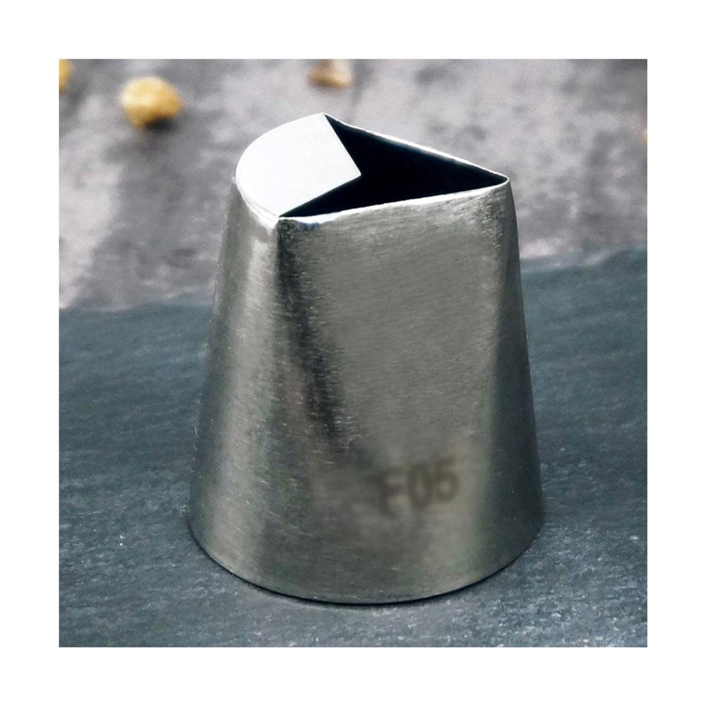DFEPPJHG Pastry Nozzles Special V Shape Piping Nozzle Cake Cream Decoration Stainless Steel Icing Nozzle for Cupcake Pastry Tools Piping Nozzles