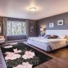 3x4 Rugs for Entryway Pink Rose Flower Low Pile Area Rug, Black Gold Bow Romantic Plant Kids Bedroom Rug Soft for Coffee Shop Living Room Under Table Game Room view 3