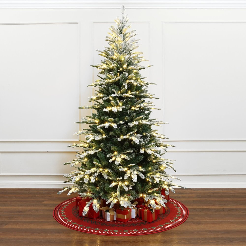 LuxenHome 7FT Prelit Flocked Christmas Tree with Lights, Fraser Fir Christmas Tree Flocked with 450 Warm White LED Lights, Realistic Xmas Tree with 1080 PE+PVC Tips for Indoor and Outdoor Xmas Decor