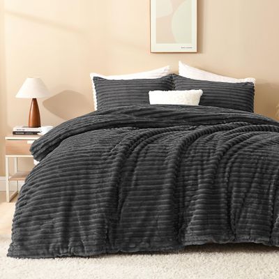 Andency Dark Grey Full Comforter Set, 3 Pieces Fleece Comforter Set for Full Size Bed, Soft Warm Fluffy Fuzzy Gray Bedding Set for Winter (1 Comforter & 2 Pillowcases)
