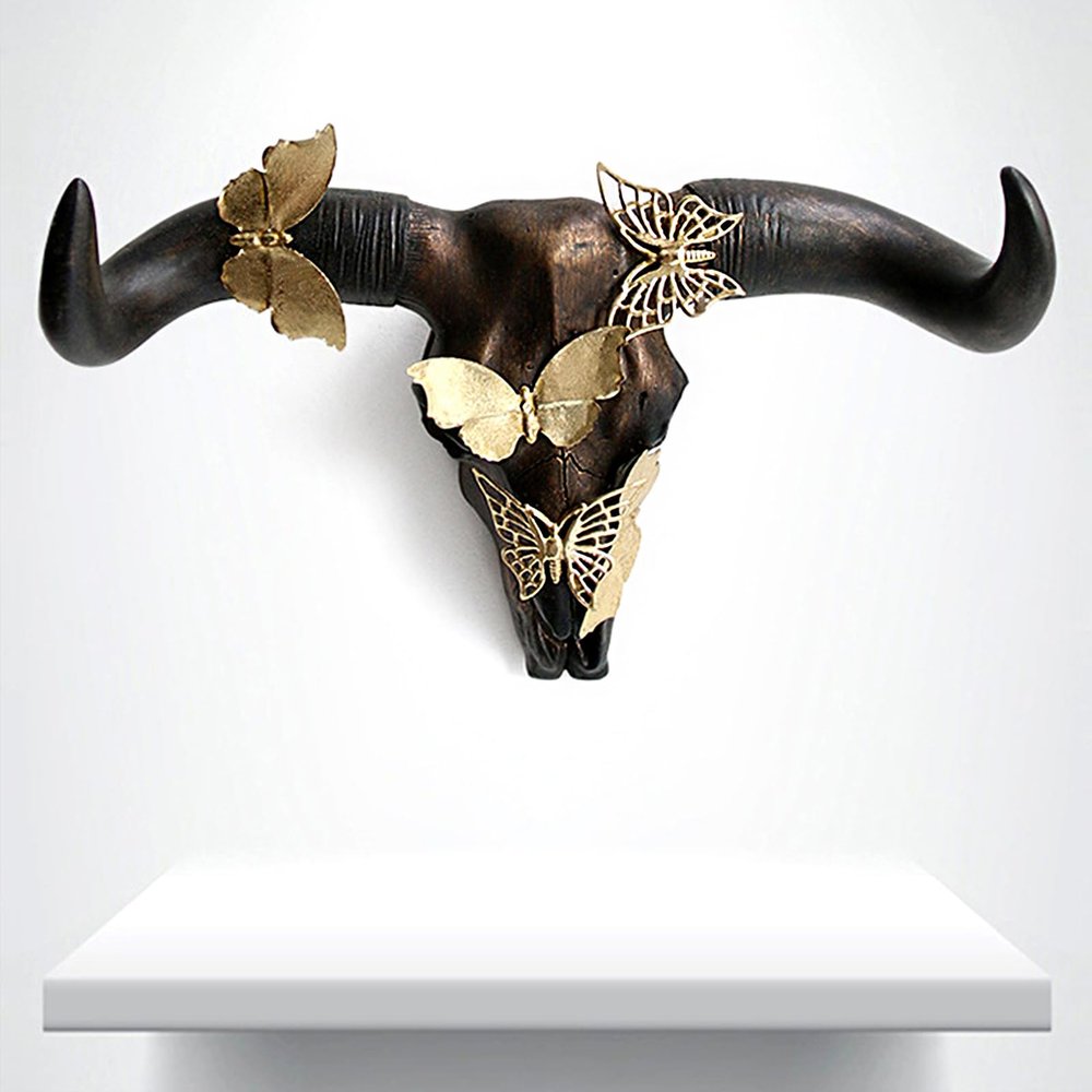Cow Skull Wall Decor Cow Horn Butterfly Sculpture Hanging Resin Wildlife Decorations, Wild Animal Art Statues Handmade Simulation Bull's Head Figurines Home Decor for Living Room