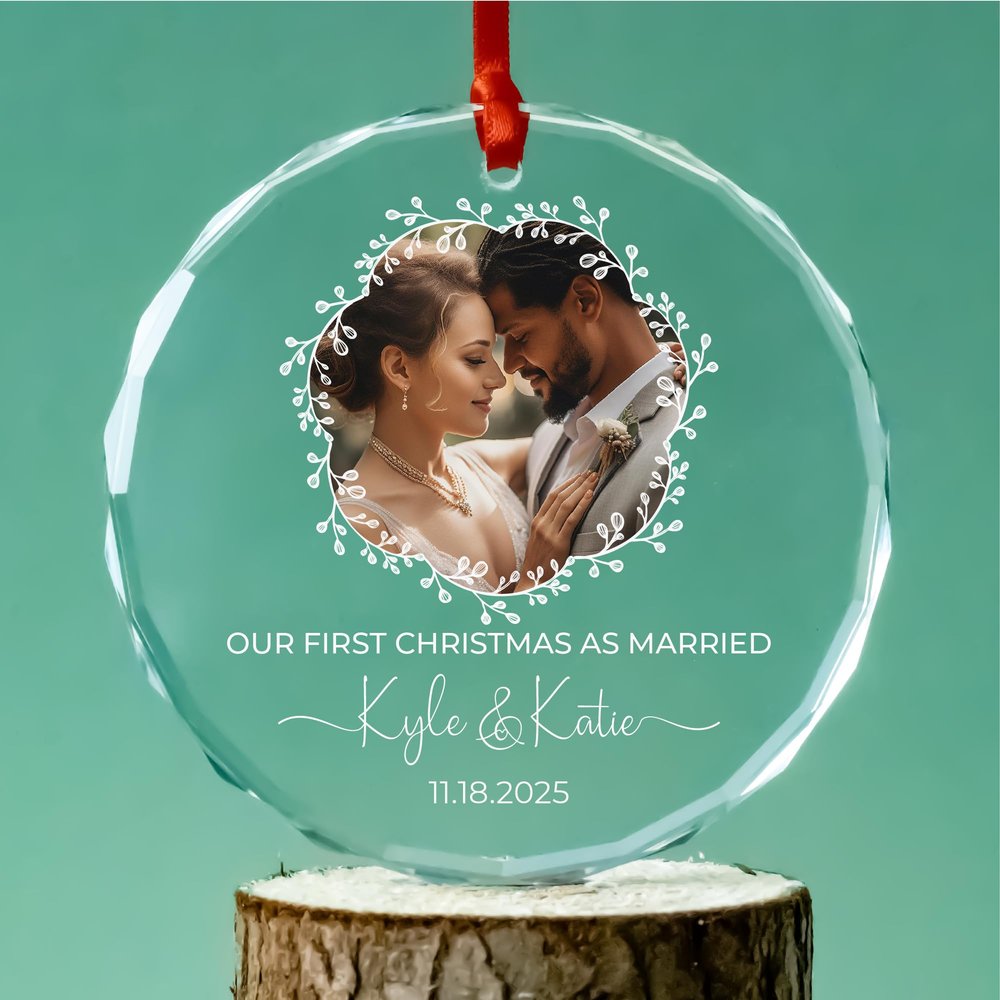 ALEINA ORNAMENT Personalized First Christmas as Married Christmas Ornament, Custom Mr and Mrs Ornament 2025, Christmas Tree Ornaments