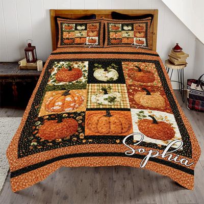 Autumn Maple Leaves Pumpkin Patchwork Plaid Quilt - Fall Throw Blanket & Comforter Set - Full Size Quilted Bedding