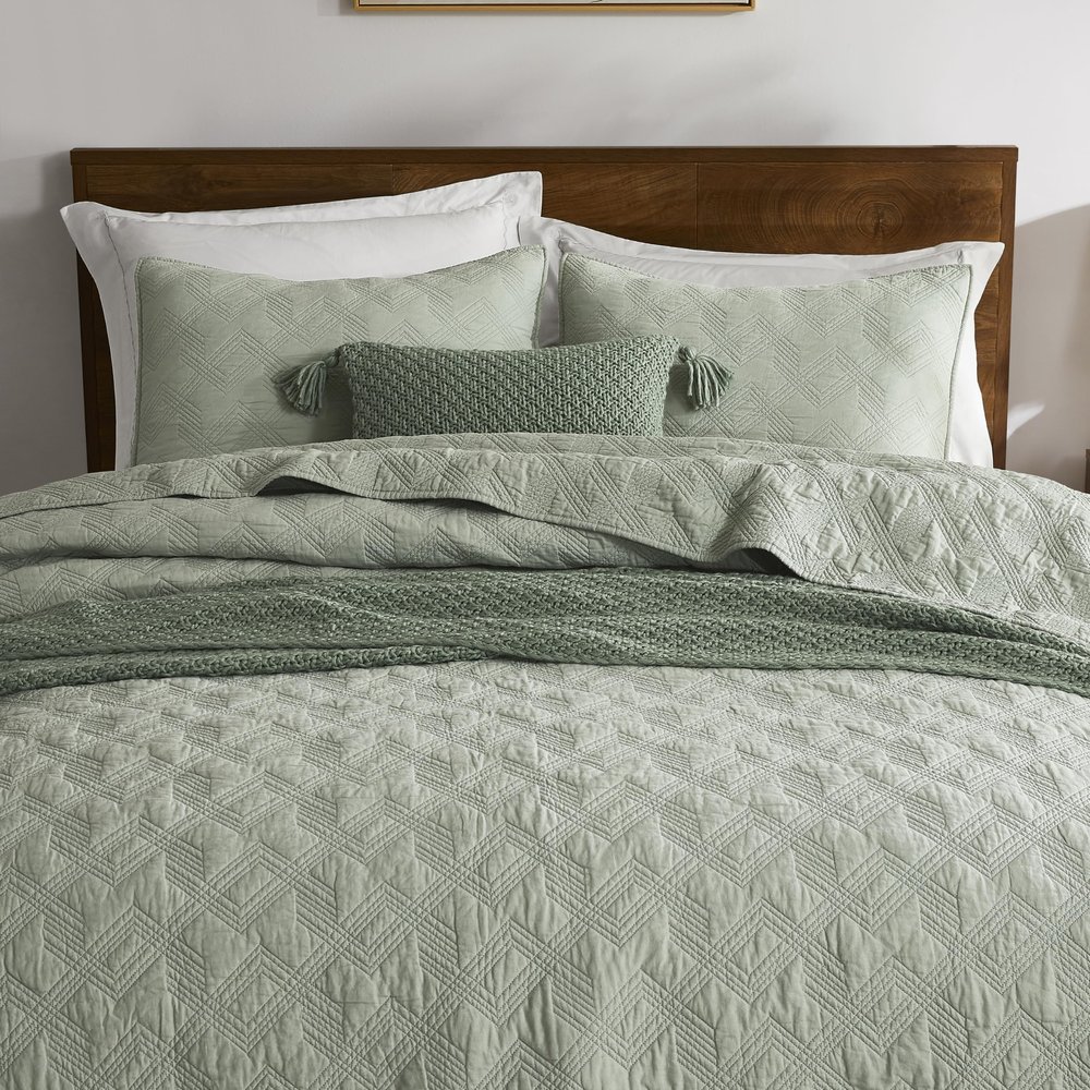 WDCOZY 100% Cotton Twin Size Quilt Set - Sage Green Pre-Washed Soft Lightweight Modern Bedspread, Farmhouse Country Rustic Coverlet, Textured Like Linen, Shabby Chic Gauze Bedding, 2 Pieces