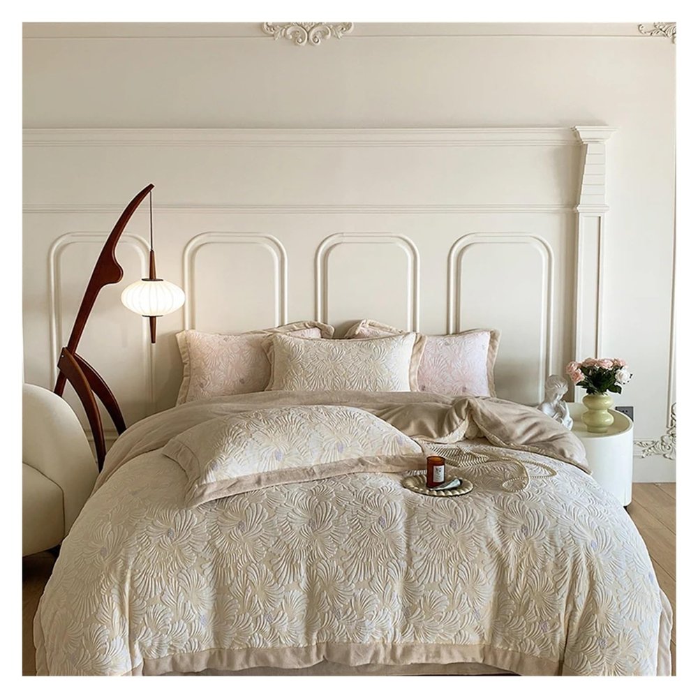 GLAMDIA Luxury Jacquard Velvet Bed Linen Winter Comforter Bedding Set Microfiber Duvet Cover Quilt Bed Cover Full Set Double Bed Sheets,Bed
