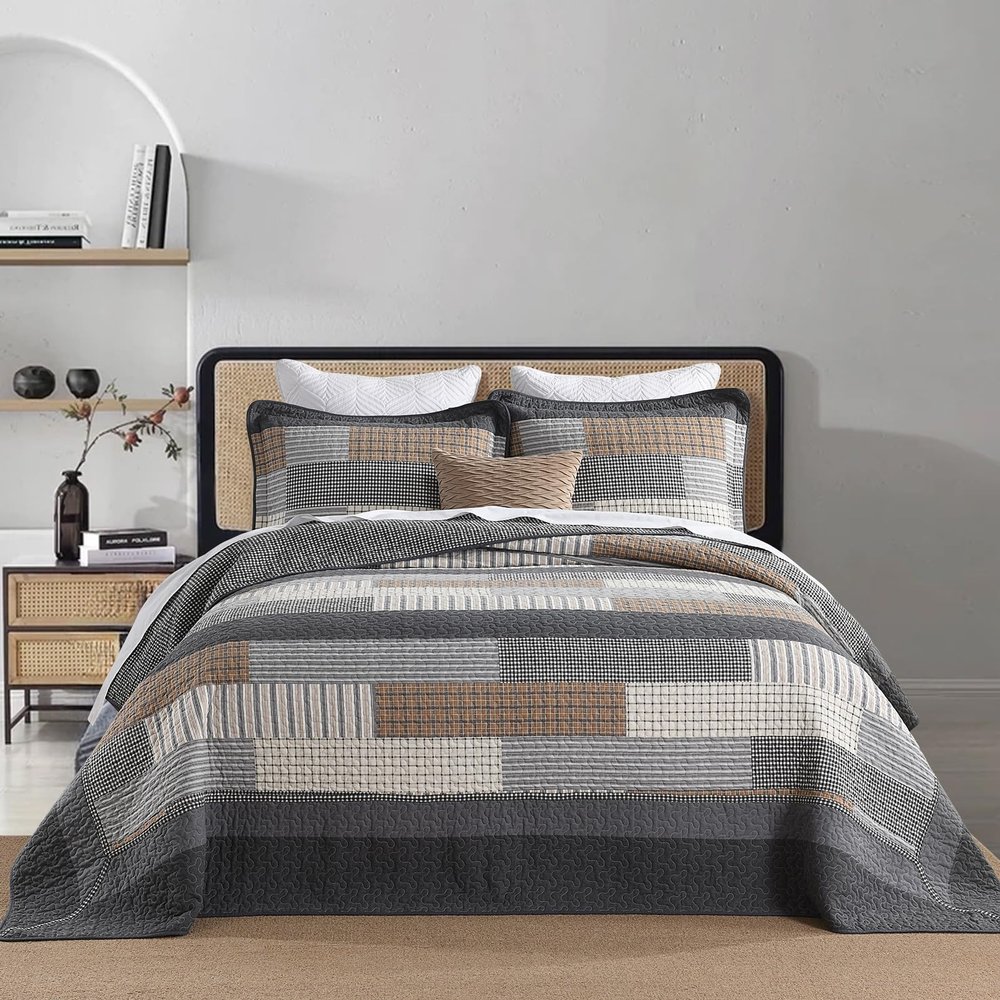 FineStichery 128"x120" Cotton Oversized King Bedspread Coverlet, Gray Plaid Extra Large Quilt Set with Pillow Shams, Lightweight Farmhouse Reversible Quilted Bedspreads, All Season, 3 Piece