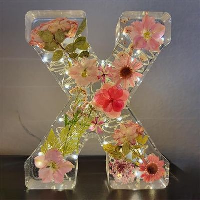 Handmade Floral Night Light, Floral Resin Night Light Letter, Floral Resin Letter Lamp with LED Light, Handmade Floral Resin Letter Night Light, Personalized DIY Floral Letter Name Night Light (X)