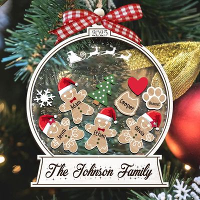 Personalized Family Christmas Ornaments 2025, Custom Gingerbread Snow Globe Ornament for Family of 2,3,4,5,6,7,8,9,10 Members, Gingerbread Idea, Xmas Tree Hanging Dcor A2