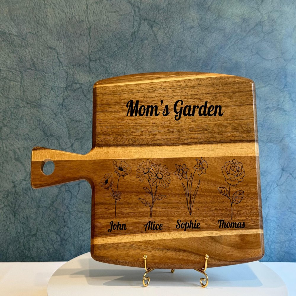 Personalize Charcuterie Board for Christmas Gifts, Laser Engraved Cutting Board, Birth flower Gifts for Grandma, Mom (Bamboo)