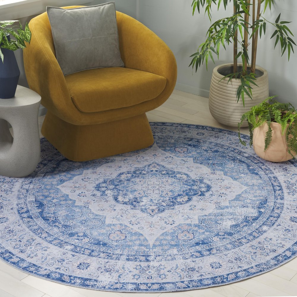 Safavieh Washable Rug Arizona Collection - 6' Round, Light Blue & Blue, Slip Resistant & Easy to Clean, Ideal for Living Room, Bedroom, Home Office, Dining Space (ARZ211M)