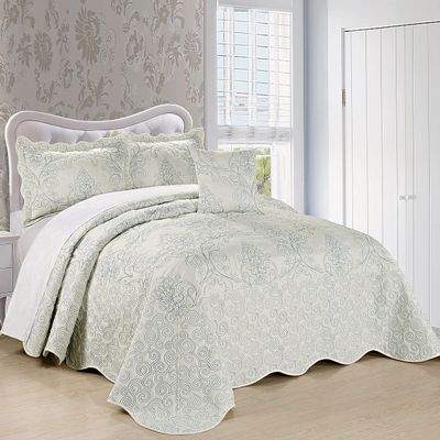 Home Soft Things Damask 4 Piece Bedspread Set, Scalloped Edge Reversible Coverlet Comforter Prewashed Bedding Set, Matelasse Embossed Floral Solid Pattern, Antique White, Queen (90" x 90")