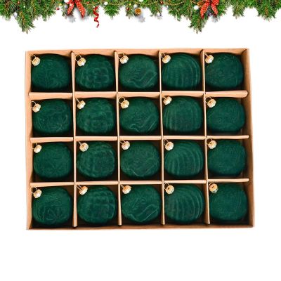 20 Pack Velvet Christmas Baubles, Shatterproof Christmas Tree Ornaments - Velvet Balls Set, Green/Red Flocked Ball Ornaments
