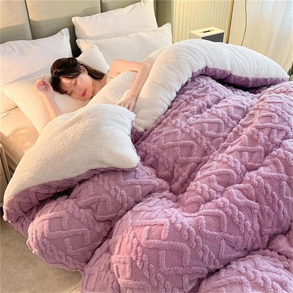 Thickened Super Soft Insulation Hibiscus Winter Quilt,Hibiscus Double Fabrics,Breathable Warmth Fluffy Plush Double Sided Velvet Blanket for Cold Weather(Purple,150x200cm/59x79in(2kg))