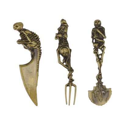 NDNCZDHC Halloween Cutlery Set, Black Gothic Flatware Set, Metal Dishwasher Safe, Skull Silverware Set with Knife Fork Spoon Spooky Utensils Cutlery (Gold)