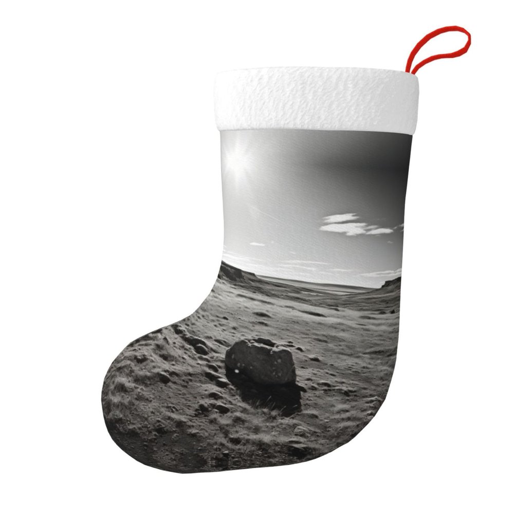LEVNDIEJ Black and White Golf Print Bulk Fashion Christmas Stockings for Fireplace Xmas Decorations Holiday Family Party Decor