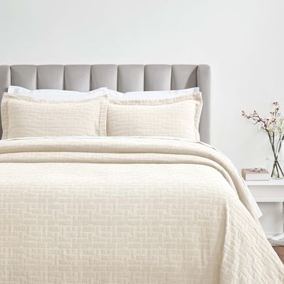 Superior 3 Piece Cotton Bedspread and Sham Set, Home Bed Decor, Decorative Bed Spread, 2 Pillow Shams, Medium Weight, Geometric Matelasse Coverlet, Bedding Essentials, Madrid Collection, Full, Ivory