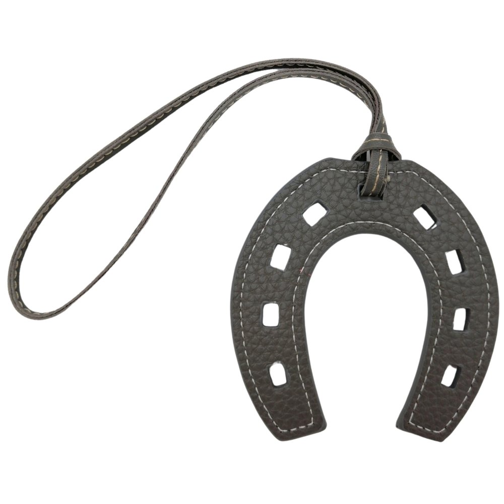 Horseshoes Keychain, Horse Shoe, Good Luck Keyring, Cowboy Keychain, Lucky Gift, Western Charm PU Leather Unique (Dark Grey)
