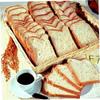 BESPORTBLE Foldable Bread Slicer for Evenly Cutting Loaf Toast Sandwich Plastic Slice Guide for Home Baking Meal Prep view 2