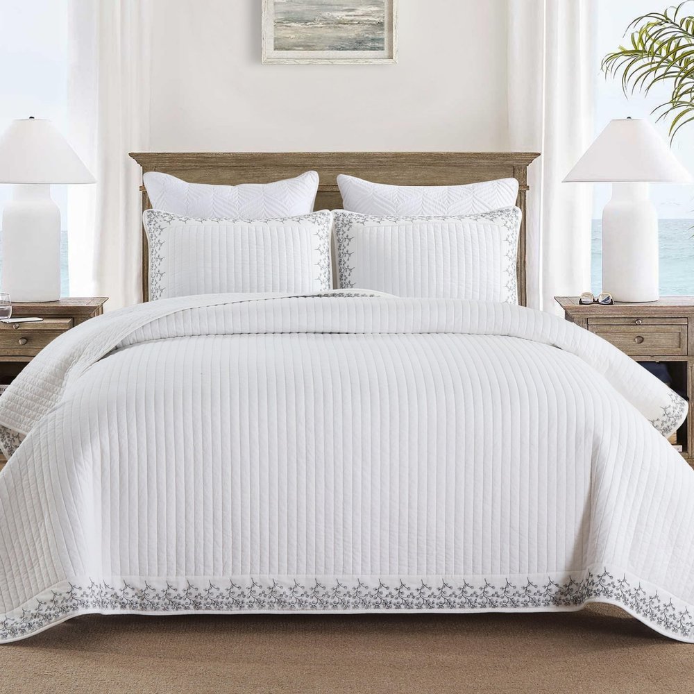 MarCielo 3-Piece 100% Cotton White Striped Quilt Set with Botanical Edge Embroidery TC(Sakura White,King(106" X 98"))