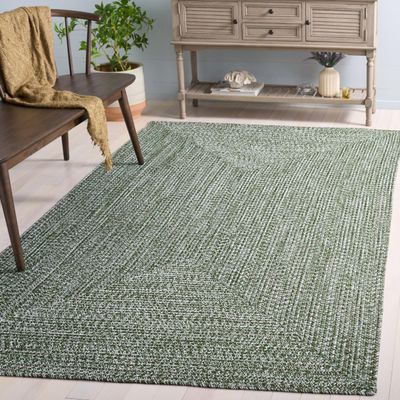 SAFAVIEH Braided Indoor/Outdoor Washable Accent Rug 4x6, Dark Green BRA260X
