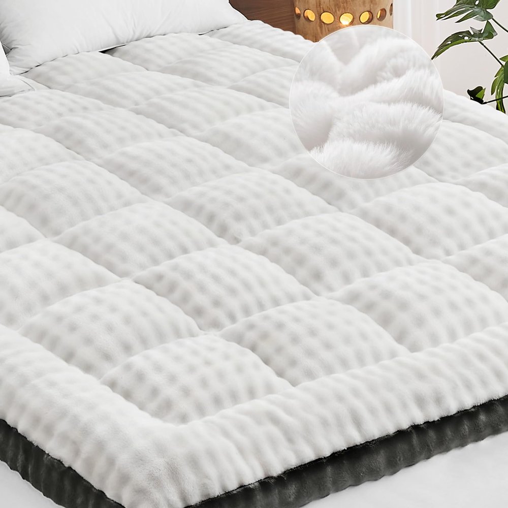 Cymula Twin XL Mattress Topper, Fleece Bubble Thick Mattress Pad Cover for College Dorm Bed Warm Plush Pillow Top Mattress Cover Down Alternative Soft Winter Mattress Protector, White