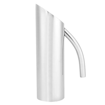1.6L Large Stainless Steel Water Pitcher, Cold for Bar KTV Restaurant, Anti Durable Drinks Container, Ergonomic Handle Design, Ideal for Serving Cold or Hot Beverag