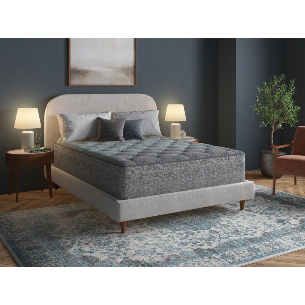 13 Inch Plush Hybrid Mattress Advanced Cooling Technology 700 Individually Wrapped Coils Reinforced Edge Support Pressure Relief Comfort Design (CALI King)