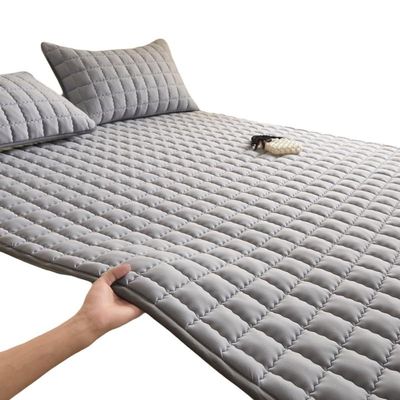 Breathable Mattress Cover, Quilted Waterproof Mattress Protector with Elastic Bands for 8-15 Inch Mattress, Noiseless Design for Quiet Sleep(Dark Gray,180 * 200cm)