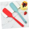HEANUJJ Food-grade Silicone Cake Scraper with Ergonomic Handle Portable Cream Spreader Multipurpose Baking Spatula for Precise Cake Icing and Smooth Dessert Decorating Easy to Clean view 4