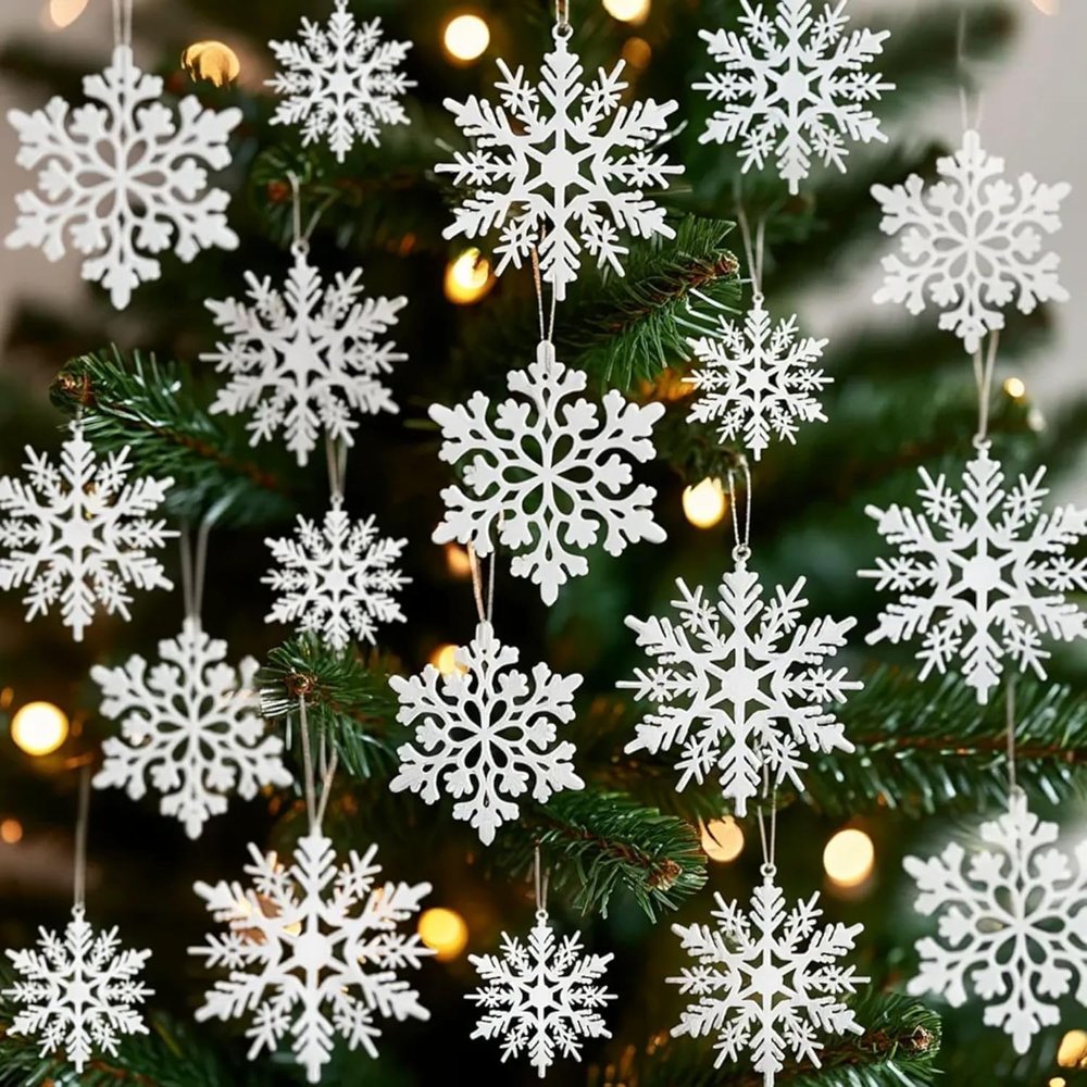 18PCS White Glitter Snowflake Ornaments Snowflake Decorations for Christmas Tree, Hanging Snowflakes for Ceiling & Crafts Plastic Snowflakes for Winter Wonderland & White Christmas Decor