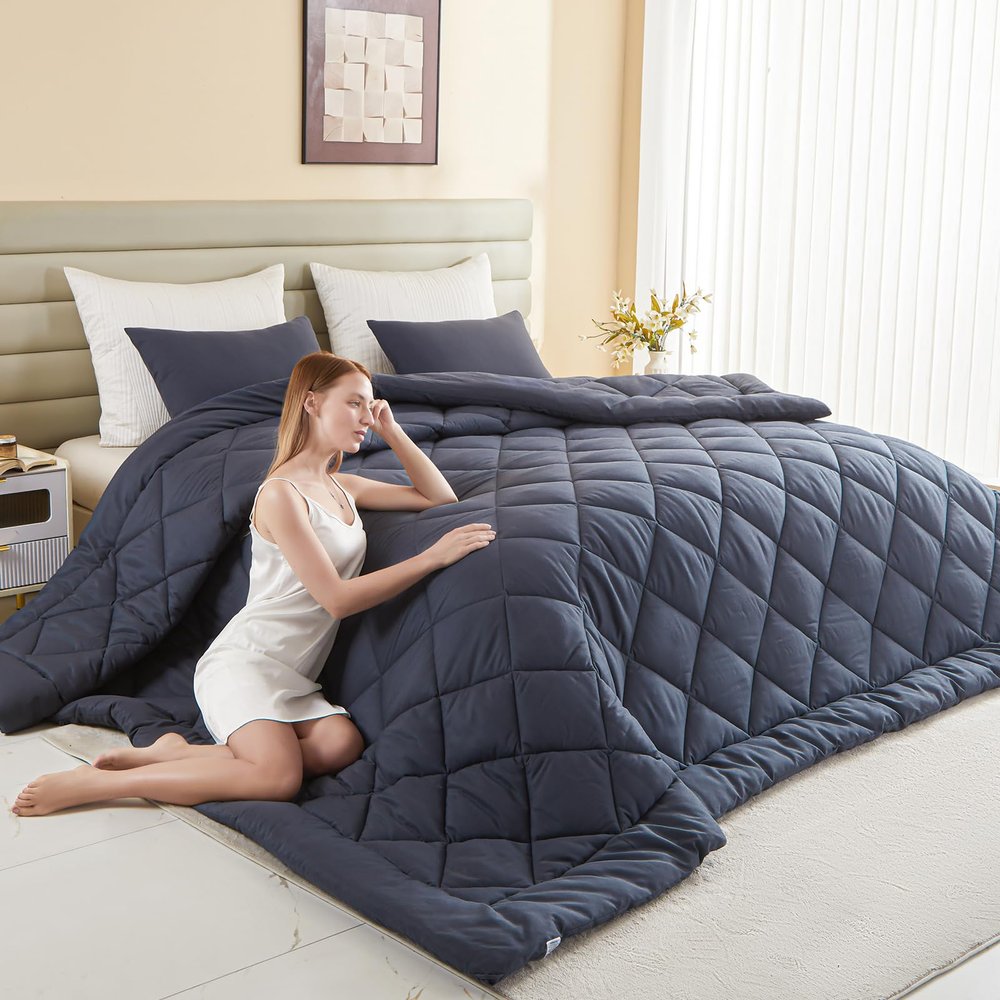 Oversized King Comforter, Super King Comforter Oversized, All Season Soft Quilt Down Alternative Duvet Insert with 8 Corner Tabs(120x98, Grey)
