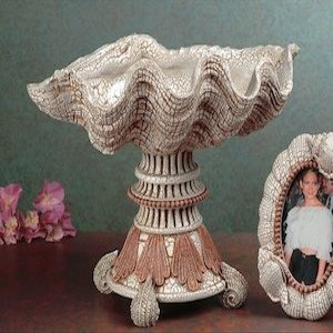 Large Sea Shell Serving Bowl