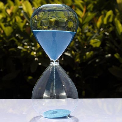 Large Fashion Colorful Sand Glass Sandglass Hourglass Timer Clear Smooth Glass Measures Home Desk Decor Xmas Birthday Gift (60 Minutes, Blue)